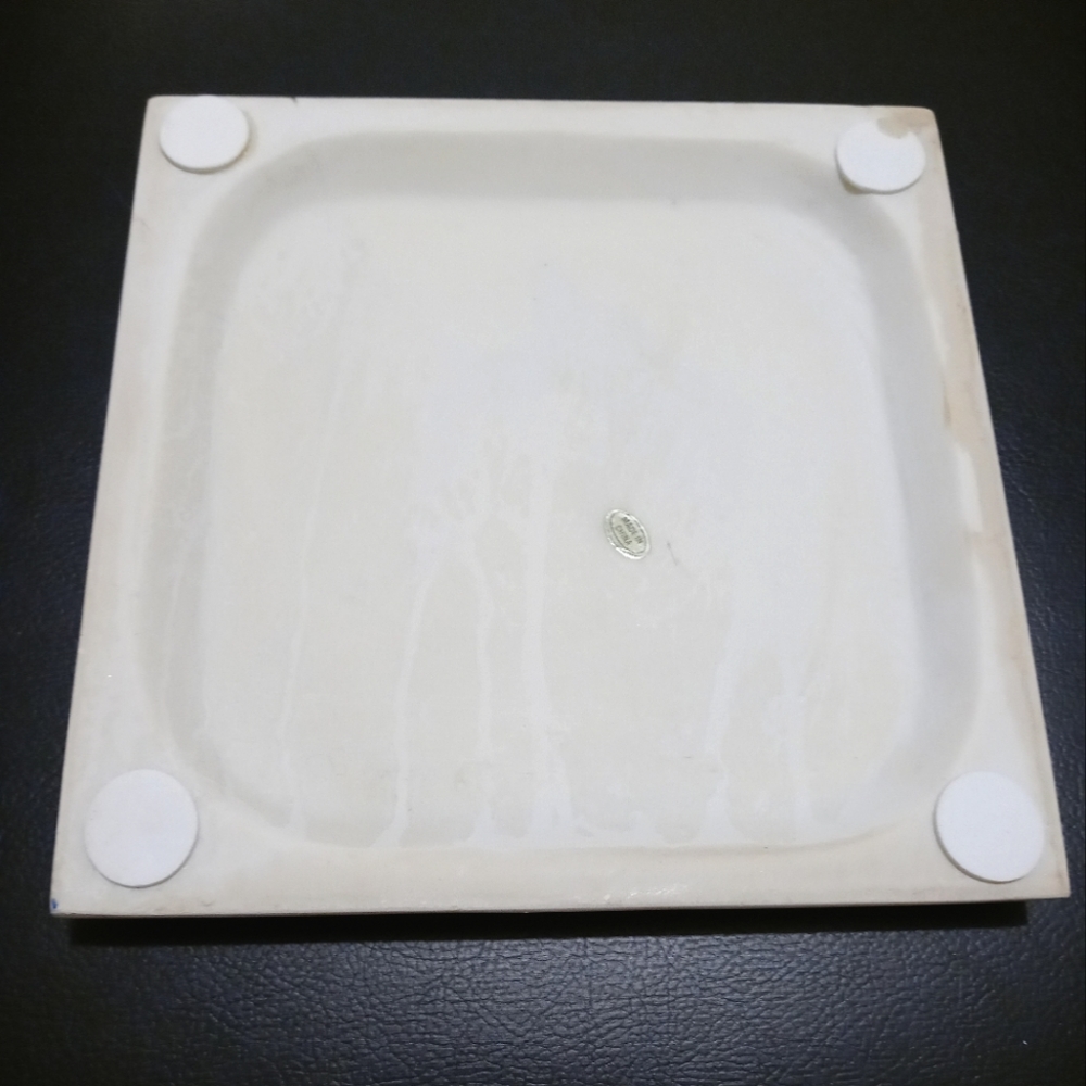 Porcelain tic tac toe board - Picture 5 of 5